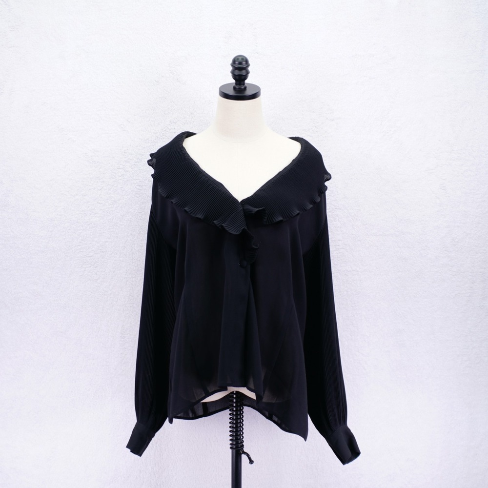 Liz Claiborne -10- Black Polyester Ruffle Neck Blouse Top Sheer V-Neck Long Slee